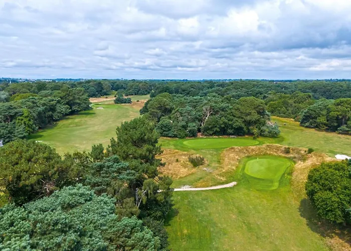 The Lodge At Meyrick Park